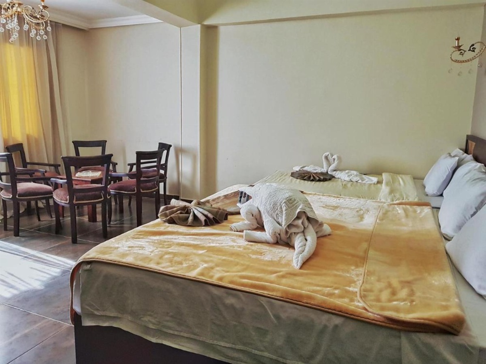 Town hotel Image 26